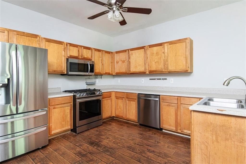 3 bedroom, 3 bathroom, 2,235 sq ft single family residence for rent at 310 Sugarberry Lane, Suwanee, GA 30024 for $2,500 a month — photo 6