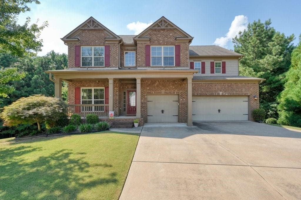 7 bedroom, 5 bathroom, 4,019 sq ft single family residence for sale at 301 Hill Top Overlook, Canton, GA 30114