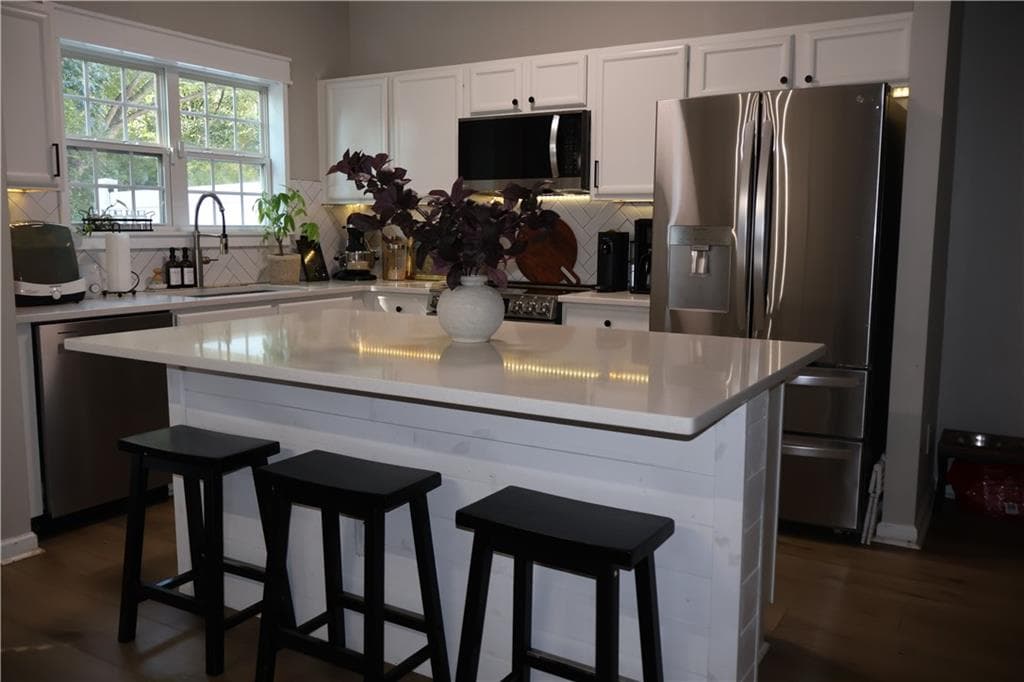 3 bedroom, 3 bathroom, 1,692 sq ft townhouse for sale at 4685 Beacon Ridge Lane C, Flowery Branch, GA 30542 — photo 8