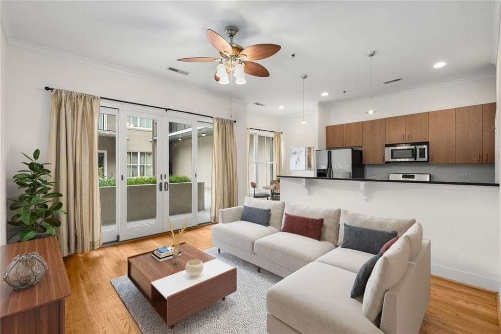 1 bedroom, 1 bathroom, 745 sq ft condominium for sale at 384 Ralph McGill Boulevard 123, Atlanta, GA 30312 — photo 6