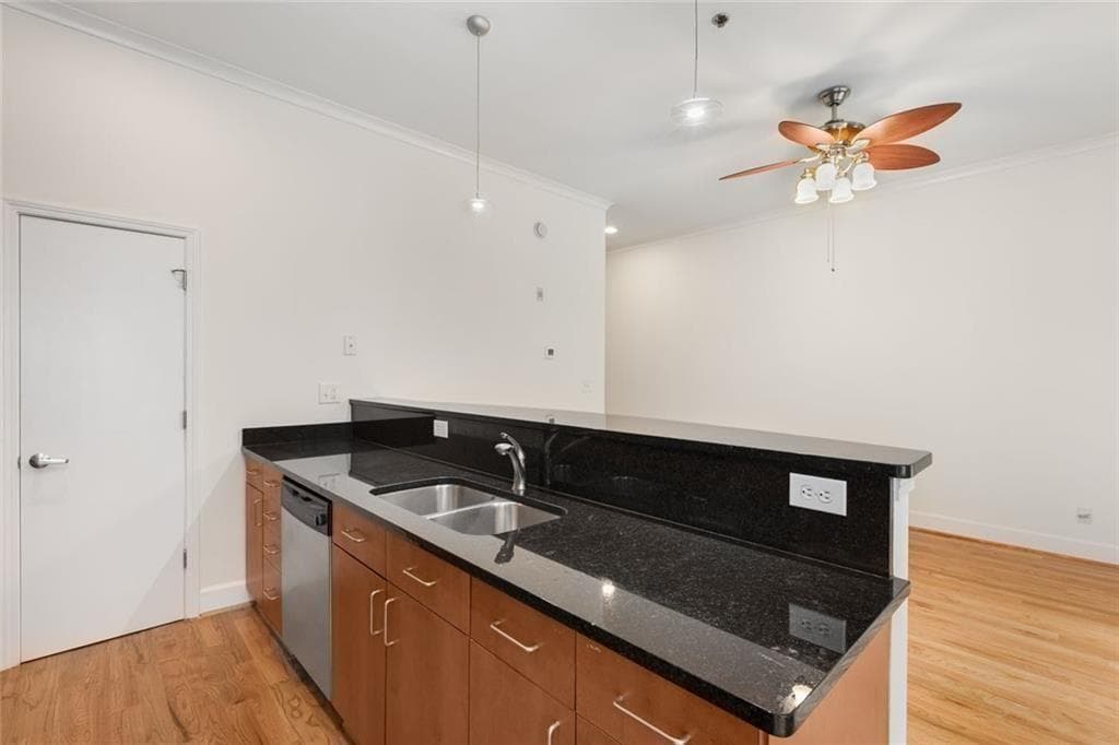 1 bedroom, 1 bathroom, 745 sq ft condominium for sale at 384 Ralph McGill Boulevard 123, Atlanta, GA 30312 — photo 9