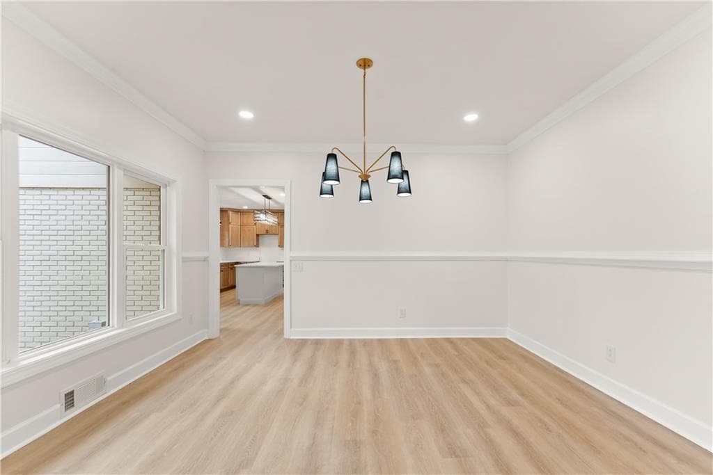 4 bedroom, 4 bathroom, 3,059 sq ft single family residence for sale at 664 Chenocetah Drive, Cornelia, GA 30531 — photo 7