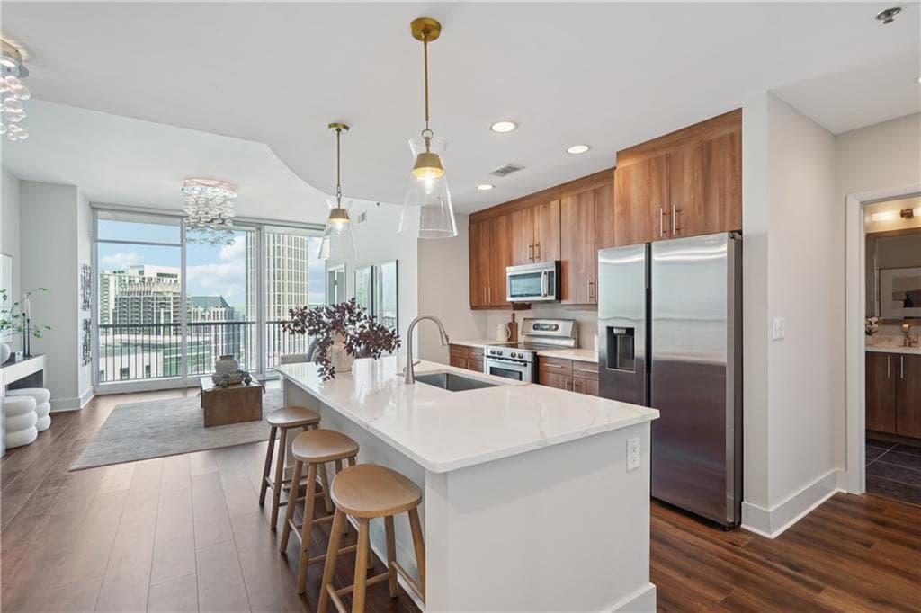 2 bedroom, 2 bathroom, 1,271 sq ft condominium for sale at 1080 Peachtree Street 2515, Atlanta, GA 30309 — photo 10