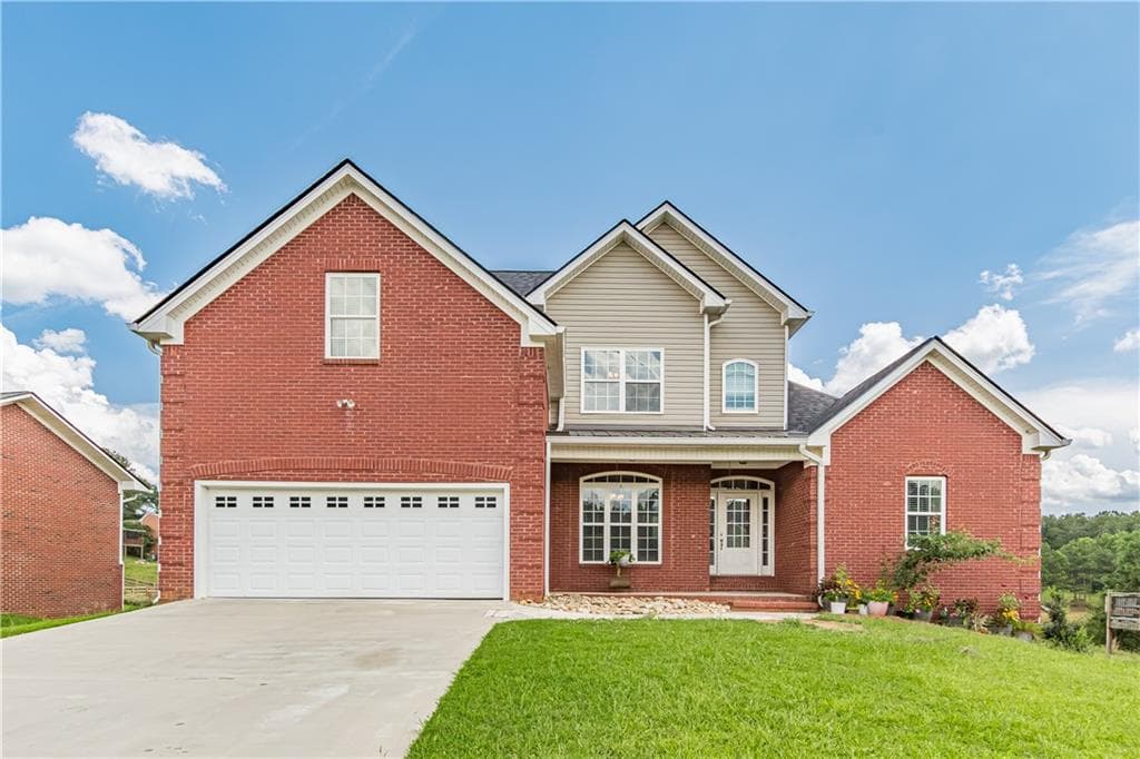 4 bedroom, 3 bathroom, 2,377 sq ft single family residence for sale at 25 Westmoreland Lake Drive, Buchanan, GA 30113