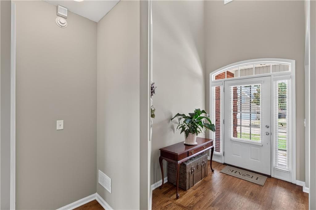 4 bedroom, 3 bathroom, 2,377 sq ft single family residence for sale at 25 Westmoreland Lake Drive, Buchanan, GA 30113 — photo 6