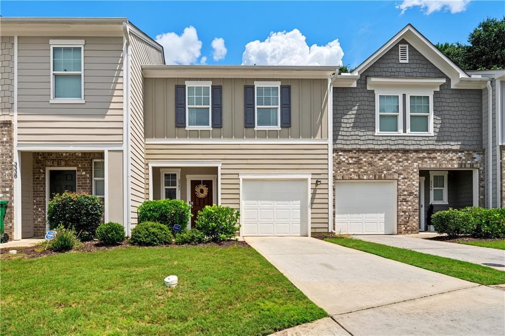 2 bedroom, 3 bathroom, 1,656 sq ft townhouse for sale at 3342 Tarian Way, Decatur, GA 30034 — photo 1 of 25