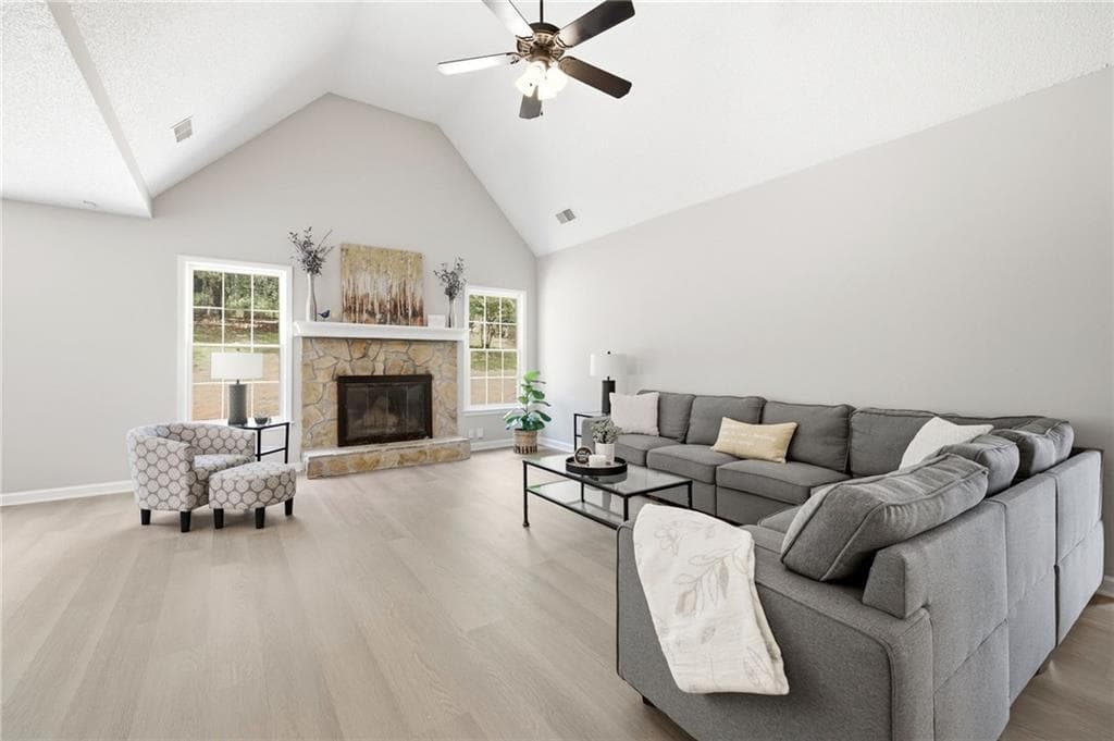 3 bedroom, 2 bathroom, 1,618 sq ft single family residence under contract at 2110 Uniwattee Trail, Dacula, GA 30019 — photo 5