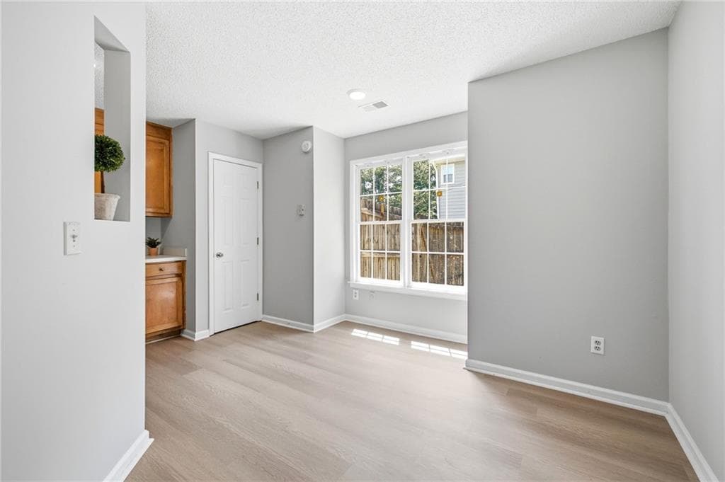 3 bedroom, 2 bathroom, 1,618 sq ft single family residence under contract at 2110 Uniwattee Trail, Dacula, GA 30019 — photo 9