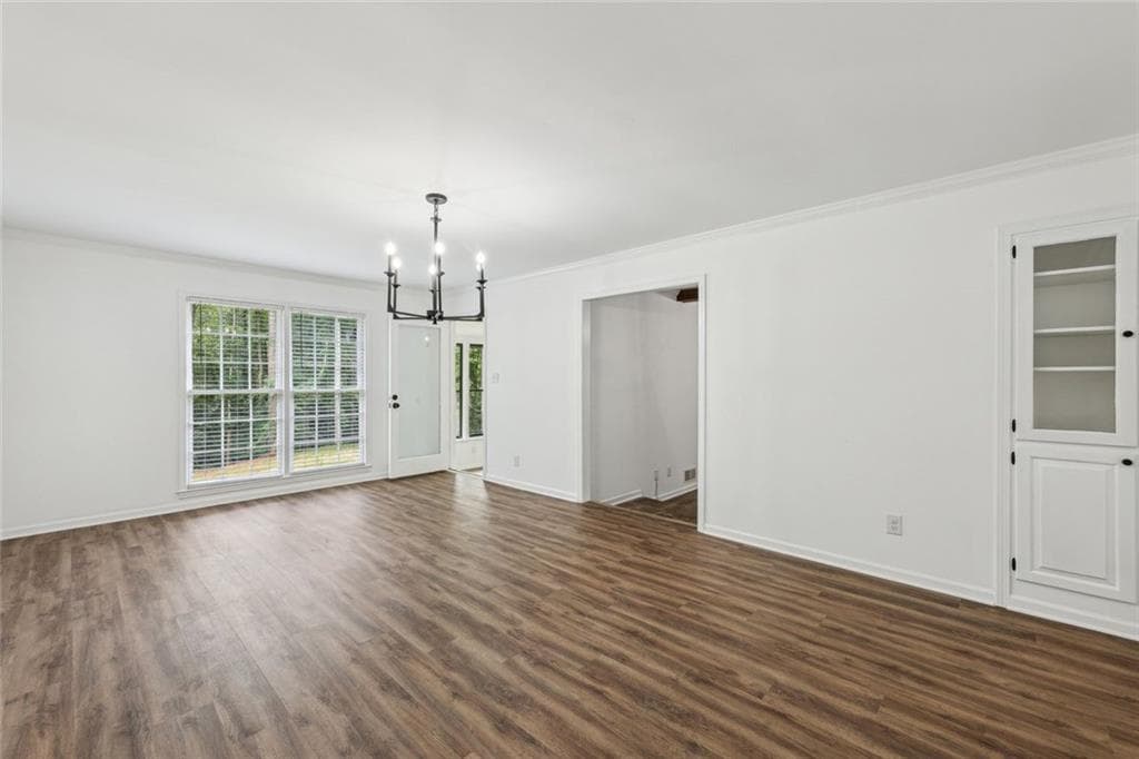 4 bedroom, 3 bathroom, 3,776 sq ft single family residence for sale at 2725 Glendale Drive, Conyers, GA 30013 — photo 8