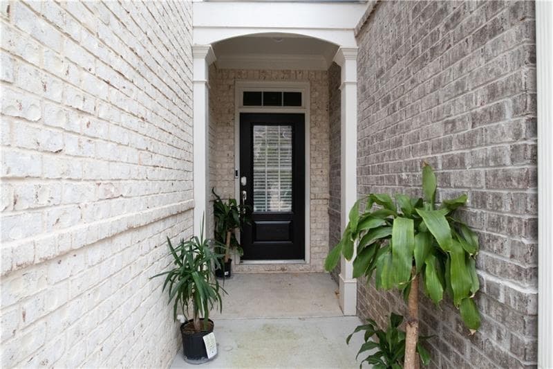 3 bedroom, 3 bathroom, 1,970 sq ft townhouse for rent at 525 Duval Drive, Alpharetta, GA 30009 for $3,280 a month — photo 2