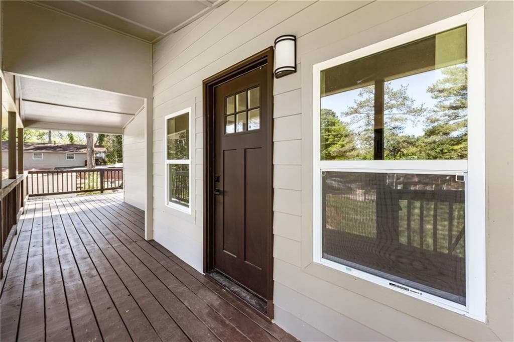 5 bedroom, 2 bathroom, 3,948 sq ft single family residence for sale at 8859 Thomas Road, Jonesboro, GA 30238 — photo 2