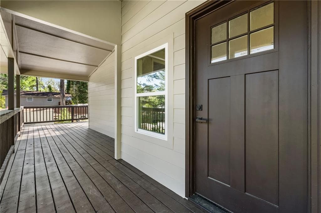 5 bedroom, 2 bathroom, 3,948 sq ft single family residence for sale at 8859 Thomas Road, Jonesboro, GA 30238 — photo 4