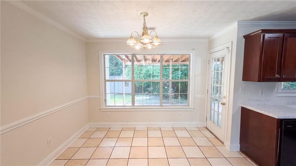 3 bedroom, 2 bathroom, 1,709 sq ft single family residence for sale at 225 Berkshire Pass, Covington, GA 30016 — photo 6