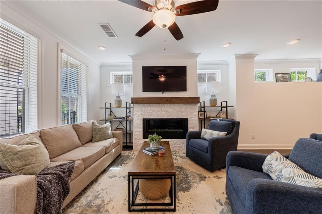 1 bedroom, 2 bathroom, 1,674 sq ft condominium for sale at 4989 Sealy Circle, Peachtree Corners, GA 30092 — photo 9