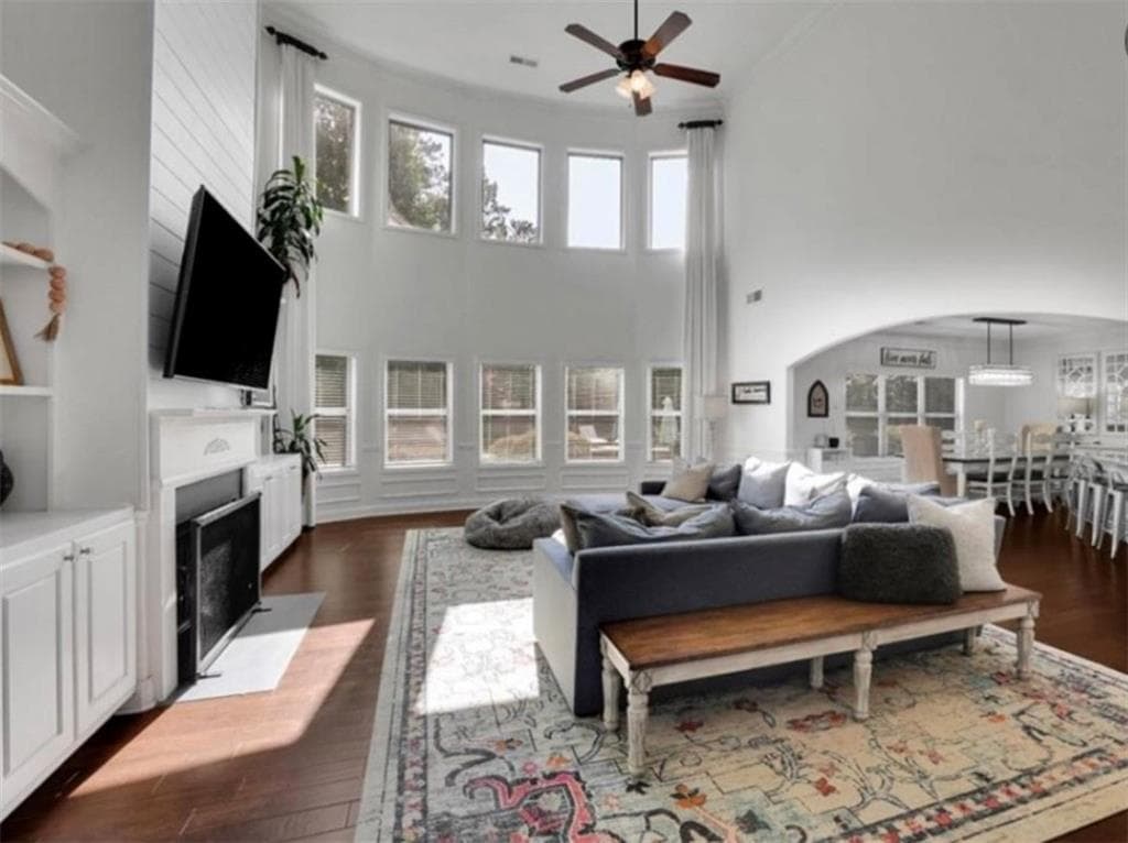 6 bedroom, 4 bathroom, 4,900 sq ft single family residence for sale at 41 Lake Sydney Drive, Dawsonville, GA 30534 — photo 8