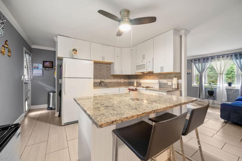 4 bedroom, 2 bathroom, 1,225 sq ft single family residence under contract at 803 Port A Prince Court, Forest Park, GA 30297 — photo 8