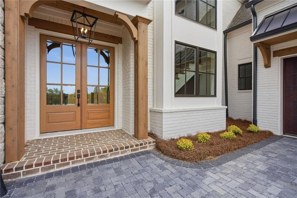 4 bedroom, 5 bathroom, 3,897 sq ft single family residence under contract at 4410 K D Kruzel Drive, Cumming, GA 30041 — photo 5