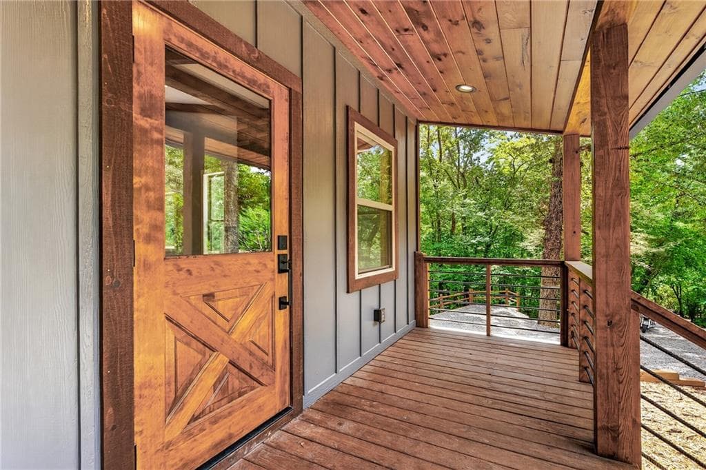 2 bedroom, 3 bathroom, 1,320 sq ft single family residence for sale at 287 Lakeview Circle, Morganton, GA 30560 — photo 8
