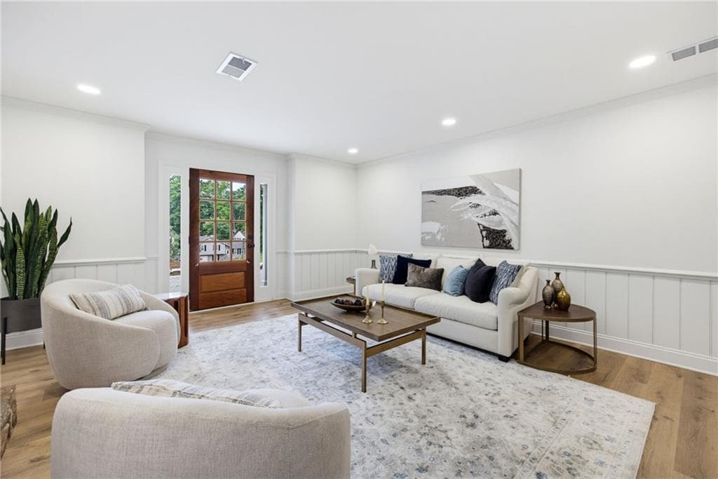 4 bedroom, 3 bathroom, 1,440 sq ft single family residence for sale at 1383 Natchez Trace, Marietta, GA 30008 — photo 10