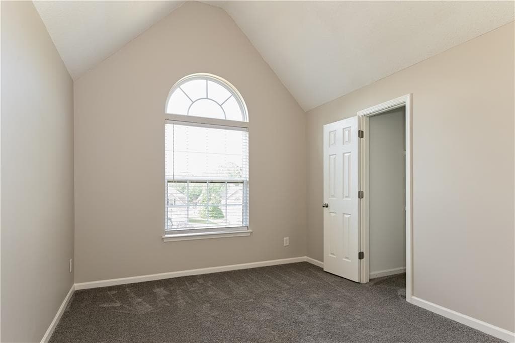 4 bedroom, 3 bathroom, 2,907 sq ft single family residence under contract at 626 Pipkin Drive, Mcdonough, GA 30253 — photo 10