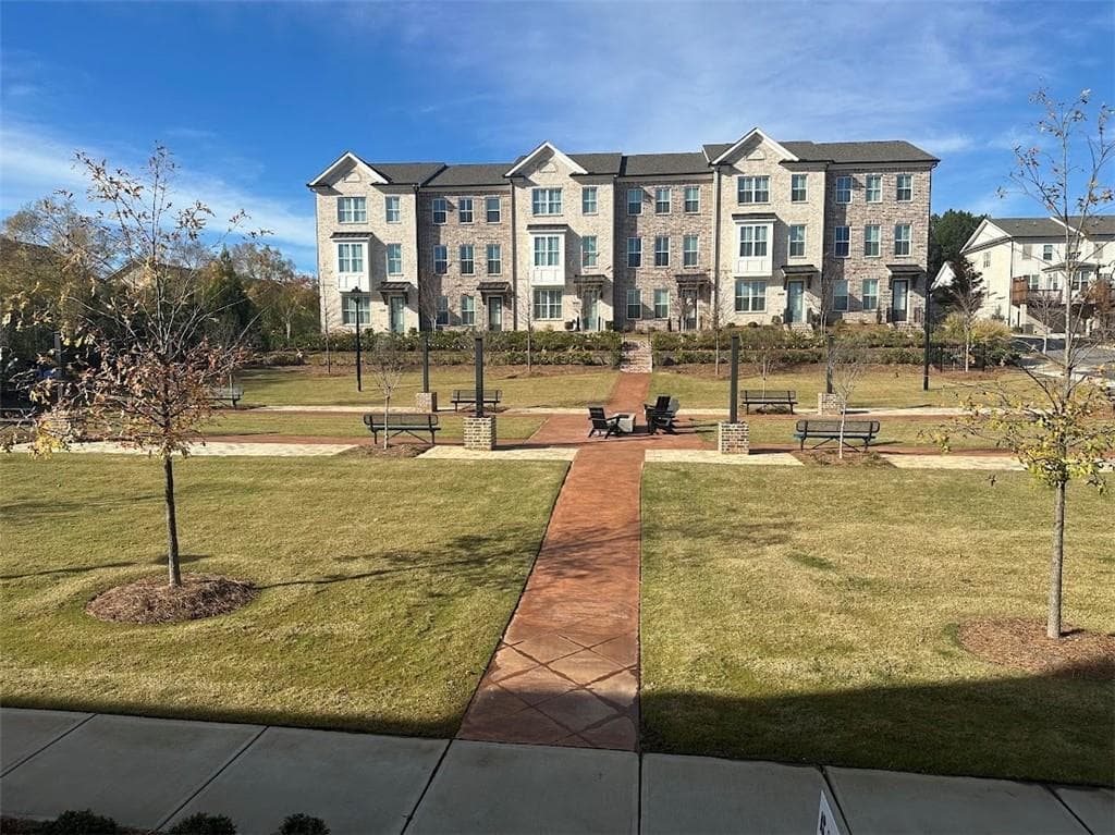 3 bedroom, 4 bathroom, 1,958 sq ft townhouse for rent at 4405 Sims Park Ovlk, Suwanee, GA 30024 for $2,825 a month — photo 2