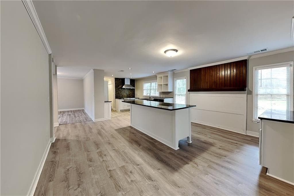 3 bedroom, 3 bathroom, 2,737 sq ft single family residence for rent at 2916 Sope Creek Drive, Marietta, GA 30068 for $2,800 a month — photo 4