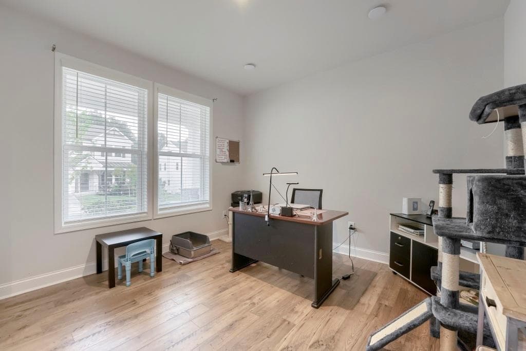 4 bedroom, 3 bathroom, 3,100 sq ft single family residence for sale at 2448 Hidden Creek Road, Kennesaw, GA 30152 — photo 7