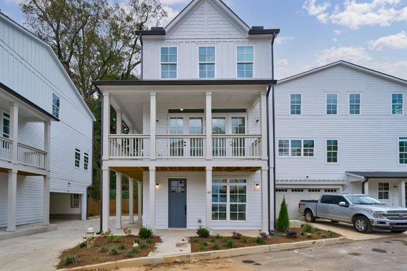 3 bedroom, 4 bathroom, 2,000 sq ft single family residence for rent at 40 Becker Place, Atlanta, GA 30307 for $3,700 a month — photo 3