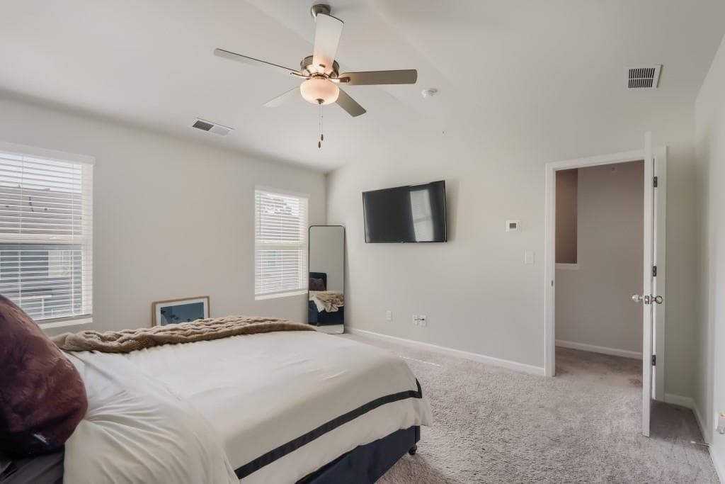 3 bedroom, 3 bathroom, 1,528 sq ft townhouse for sale at 11694 Chatham Drive, Hampton, GA 30228 — photo 6