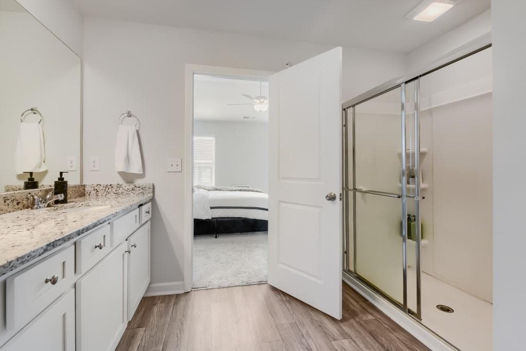 3 bedroom, 3 bathroom, 1,528 sq ft townhouse for sale at 11694 Chatham Drive, Hampton, GA 30228 — photo 8