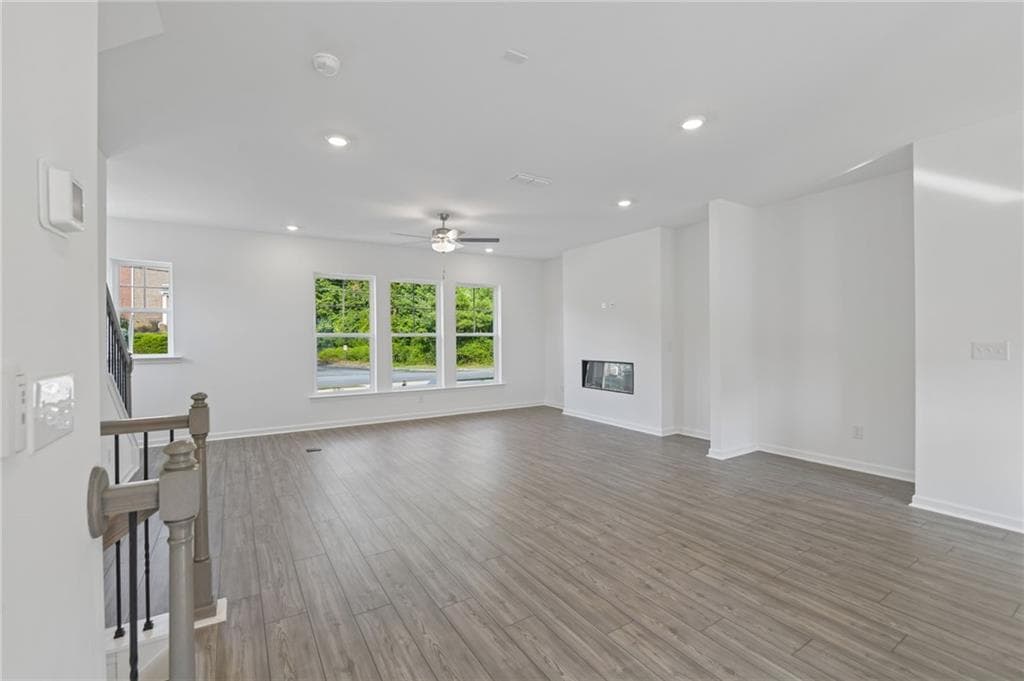 3 bedroom, 4 bathroom, 1,997 sq ft townhouse under contract at 96 Epperly Way, Tucker, GA 30084 — photo 10