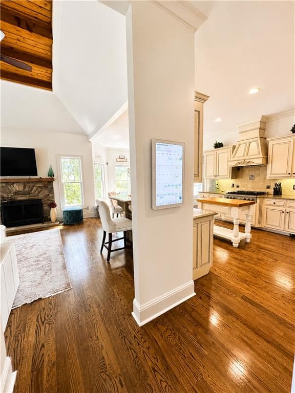 5 bedroom, 5 bathroom, 5,547 sq ft single family residence for sale at 1040 Madison Lakes Parkway, Madison, GA 30650 — photo 7