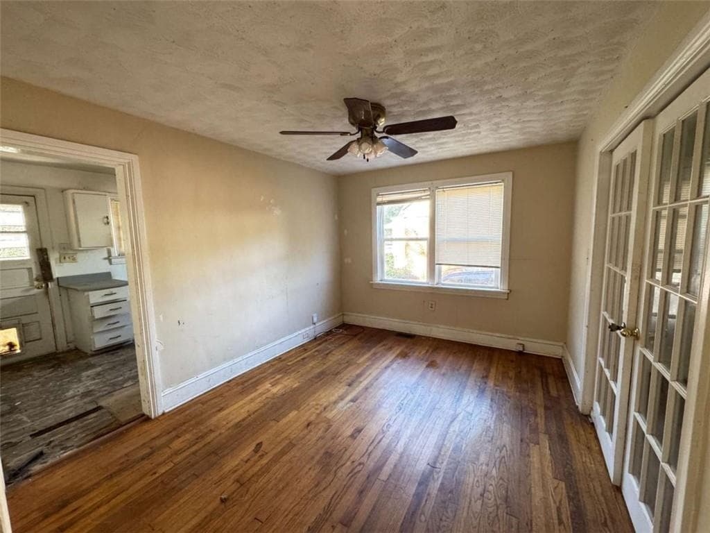 3 bedroom, 2 bathroom, 1,530 sq ft single family residence for sale at 2169 Delowe Drive, Atlanta, GA 30344 — photo 8
