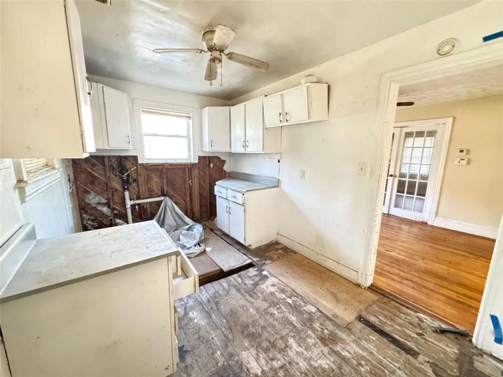 3 bedroom, 2 bathroom, 1,530 sq ft single family residence for sale at 2169 Delowe Drive, Atlanta, GA 30344 — photo 10