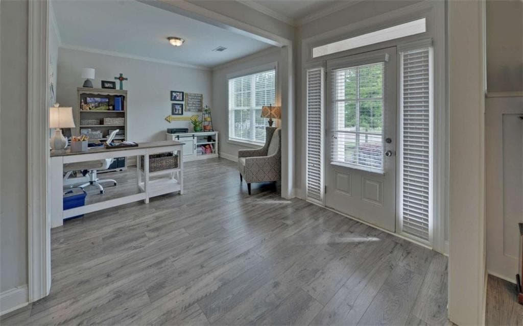 5 bedroom, 3 bathroom, 3,148 sq ft single family residence for sale at 5110 Ozark Lane, Gainesville, GA 30507 — photo 5