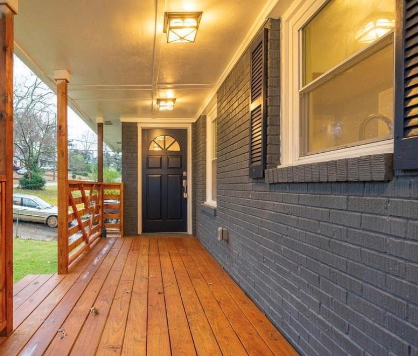 4 bedroom, 3 bathroom, 1,065 sq ft single family residence for sale at 2319 Beecher Road, Atlanta, GA 30311 — photo 2