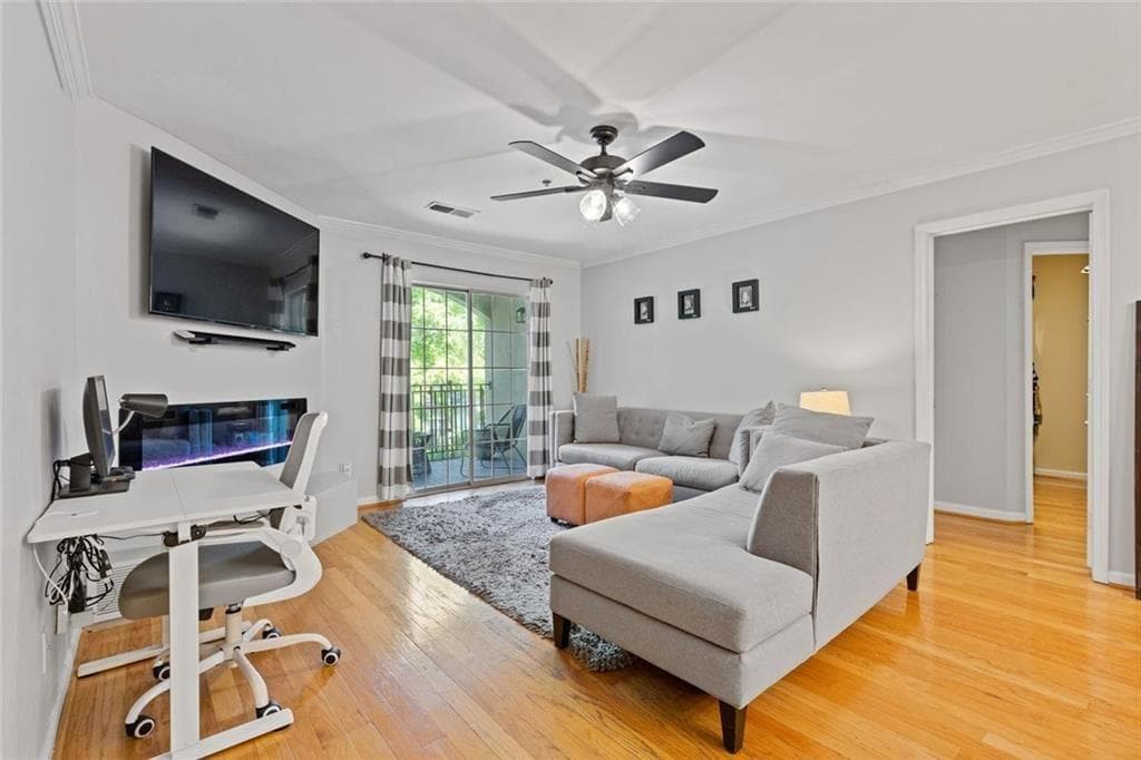 2 bedroom, 2 bathroom, 1,165 sq ft condominium for sale at 970 Sidney Marcus Boulevard 1404, Atlanta, GA 30324 — photo 2