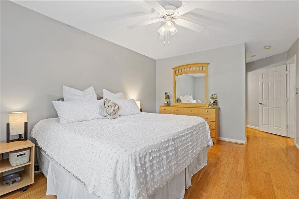 2 bedroom, 2 bathroom, 1,165 sq ft condominium for sale at 970 Sidney Marcus Boulevard 1404, Atlanta, GA 30324 — photo 9