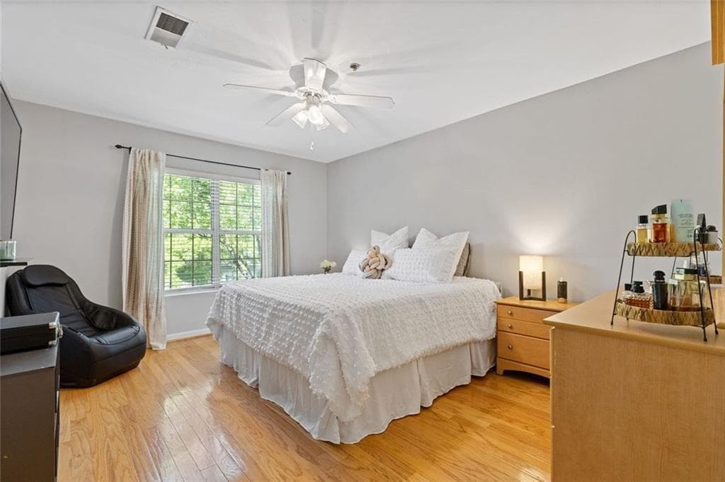 2 bedroom, 2 bathroom, 1,165 sq ft condominium for sale at 970 Sidney Marcus Boulevard 1404, Atlanta, GA 30324 — photo 10