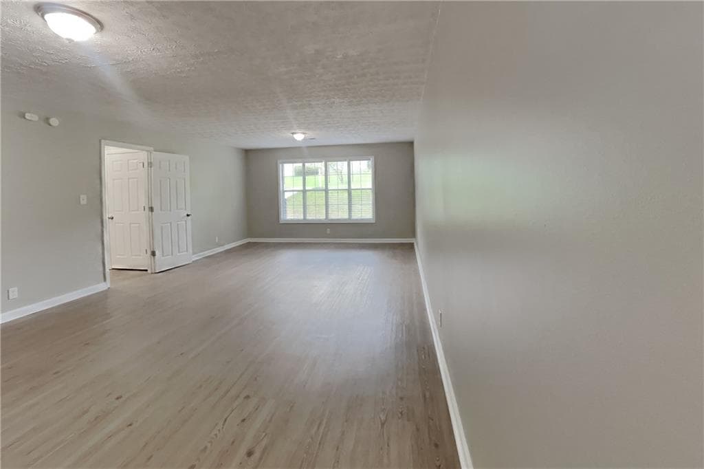 3 bedroom, 2 bathroom, 1,918 sq ft single family residence for rent at 4602 Shay Terrace, Buford, GA 30519 for $2,200 a month — photo 5