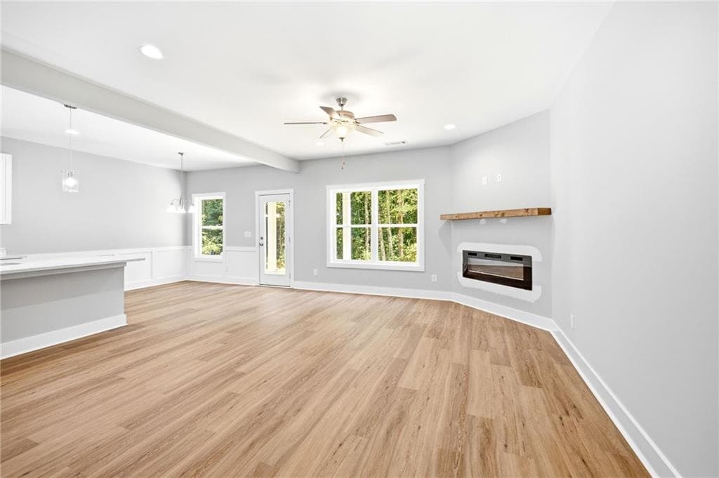 3 bedroom, 3 bathroom, 1,894 sq ft single family residence for sale at 318 Stonington Drive, Mount Airy, GA 30563 — photo 4