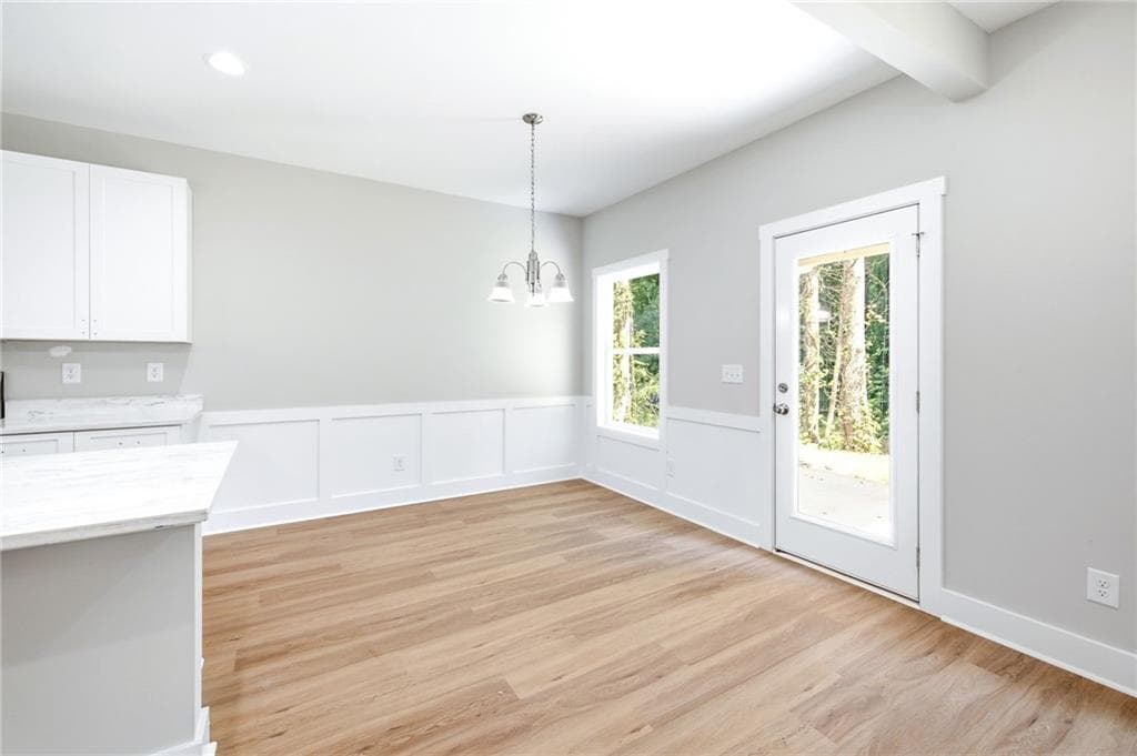 3 bedroom, 3 bathroom, 1,894 sq ft single family residence for sale at 318 Stonington Drive, Mount Airy, GA 30563 — photo 7