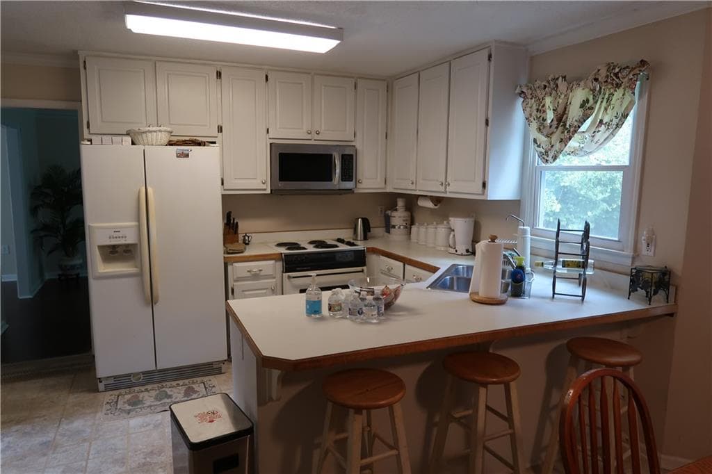 4 bedroom, 4 bathroom, 2,183 sq ft single family residence for sale at 285 Mosby Woods Drive, Newnan, GA 30265 — photo 9