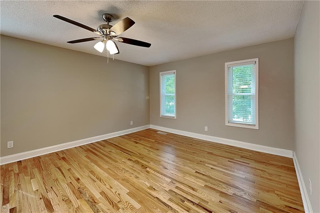 3 bedroom, 2 bathroom, 2,260 sq ft single family residence for rent at 451 Monroe Trace, Kennesaw, GA 30144 for $2,300 a month — photo 8