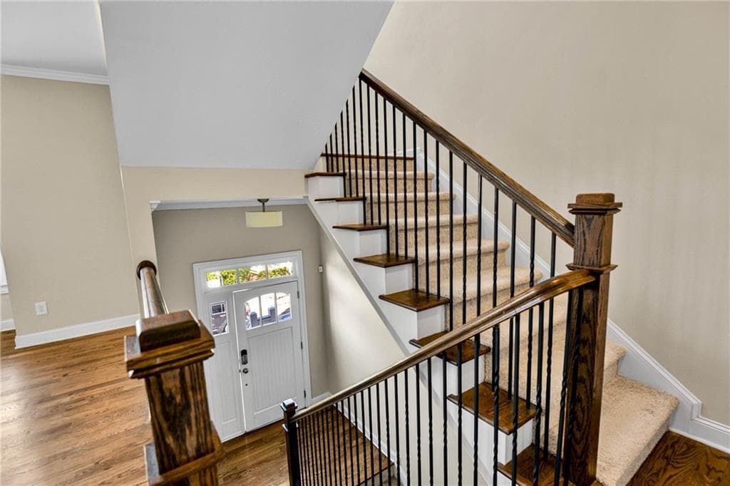 3 bedroom, 4 bathroom, 2,228 sq ft townhouse for rent at 1660 Gilstrap Lane, Atlanta, GA 30318 for $3,000 a month — photo 4