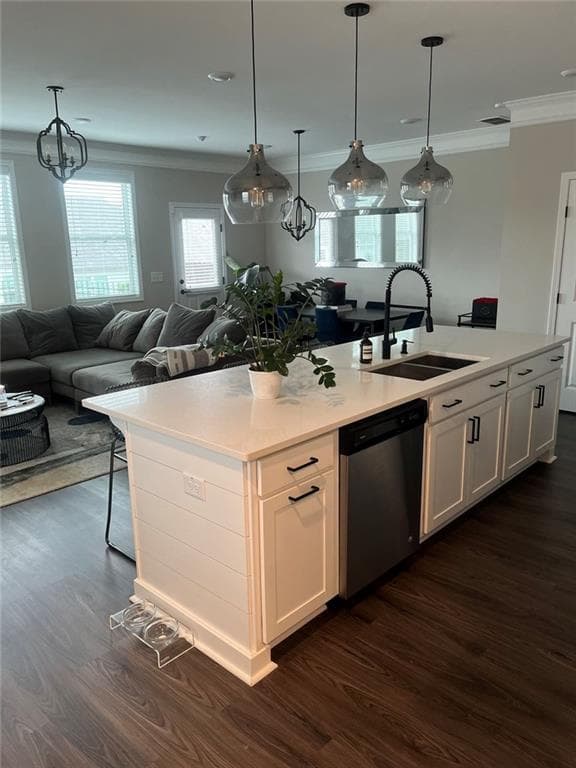 3 bedroom, 3 bathroom, 1,852 sq ft townhouse for sale at 2956 Edgemont Lane, Marietta, GA 30008 — photo 5