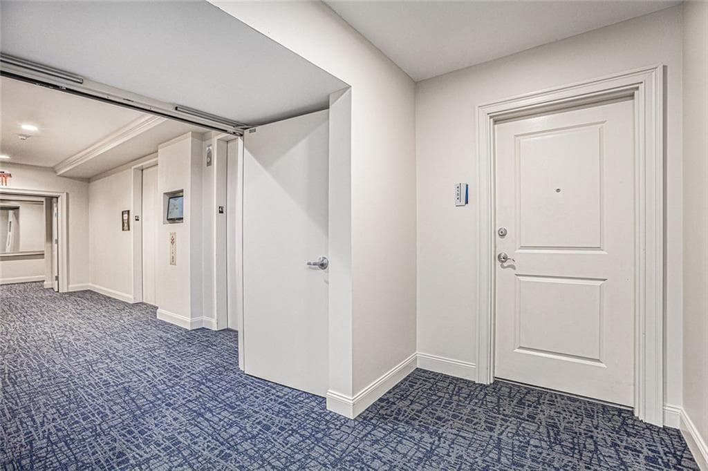 3 bedroom, 3 bathroom, 2,013 sq ft condominium for sale at 270 17th Street 4104, Atlanta, GA 30363 — photo 3