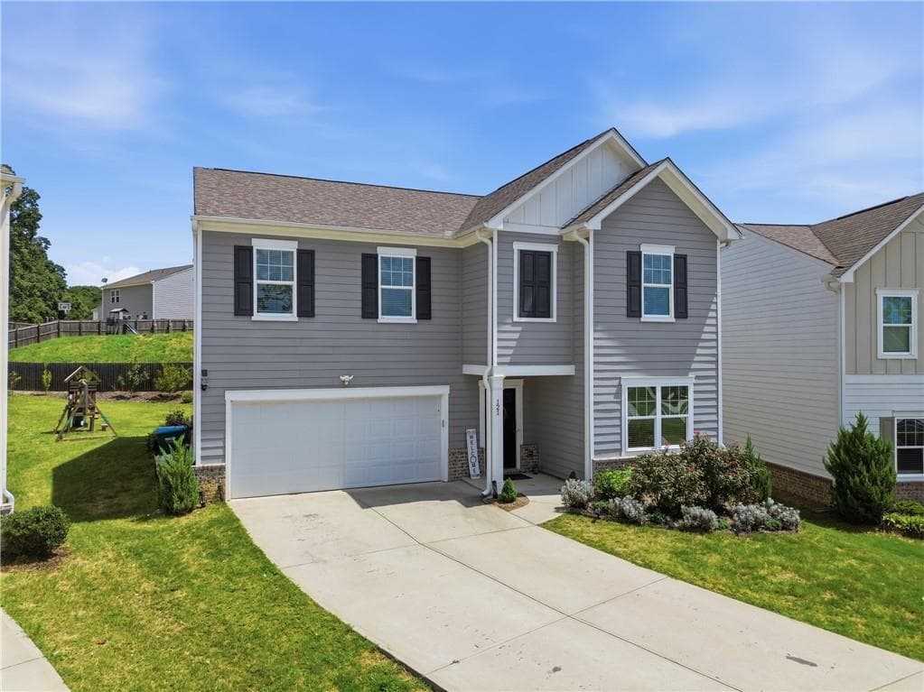 5 bedroom, 4 bathroom, 2,792 sq ft single family residence for rent at 121 Carnaby Street, Winder, GA 30680 for $2,400 a month — photo 3