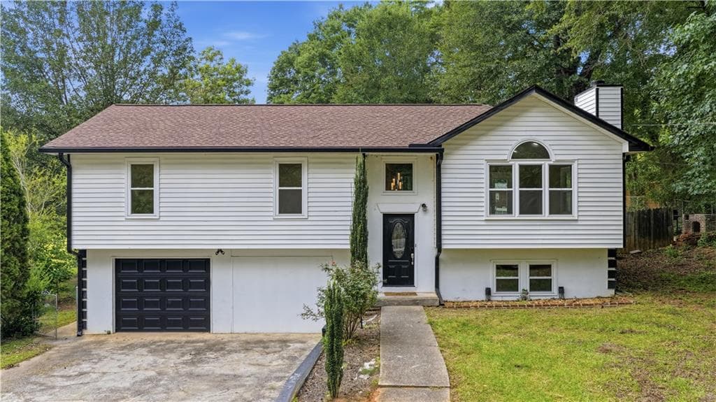 4 bedroom, 3 bathroom, 1,854 sq ft single family residence under contract at 6180 Britt Road, Mableton, GA 30126
