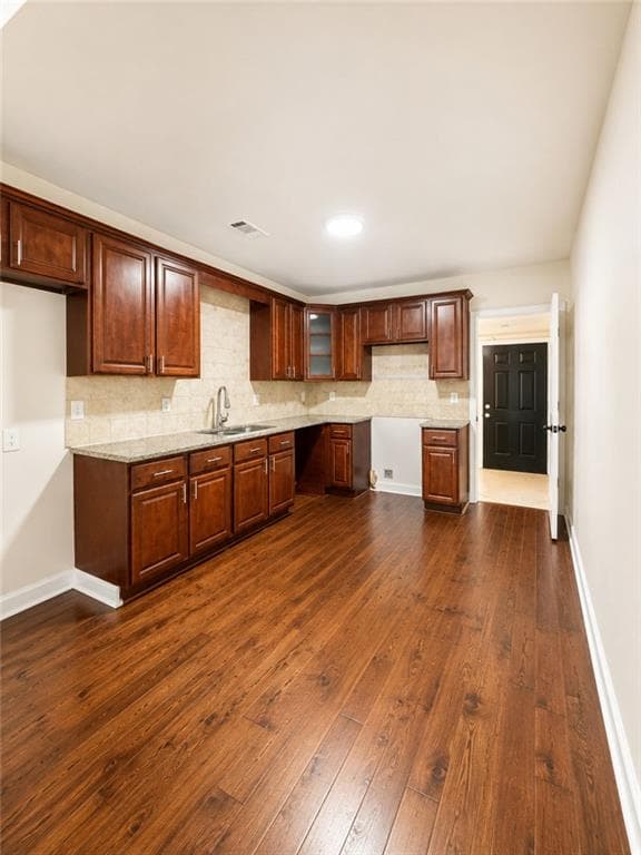 3 bedroom, 2 bathroom, 1,383 sq ft single family residence under contract at 2131 Pryor Road, Atlanta, GA 30315 — photo 9